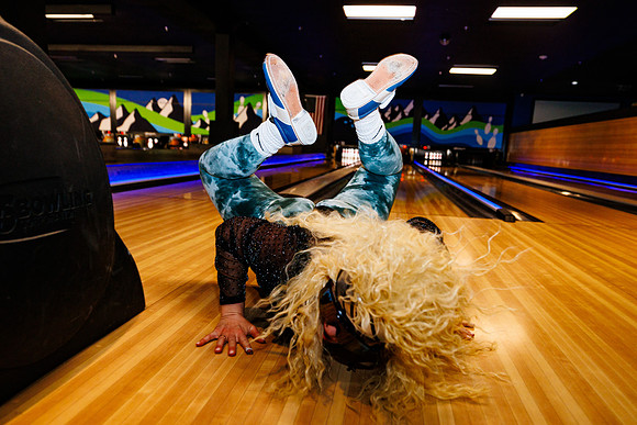 Bowling-19
