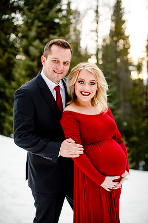 Seth_Bethany_Maternity-37