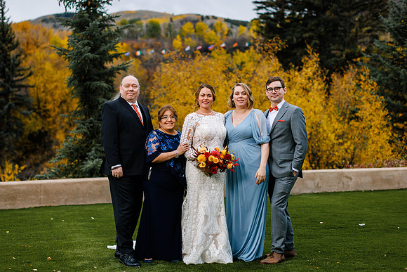 Nick_Jess_Wdg-Group-120