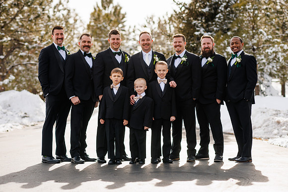Cara_Sean_Wdg-Group-39