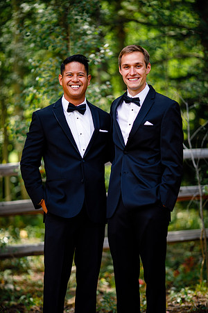 Nick_Lauren_Wdg-Group-27
