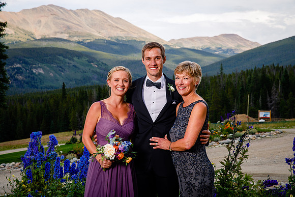 Nick_Lauren_Wdg-Group-153