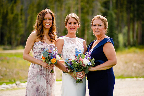 Nick_Lauren_Wdg-Group-111