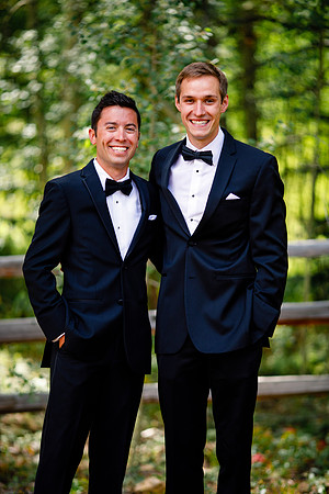 Nick_Lauren_Wdg-Group-45