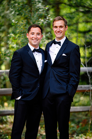 Nick_Lauren_Wdg-Group-36
