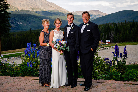Nick_Lauren_Wdg-Group-155