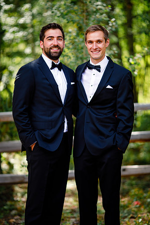 Nick_Lauren_Wdg-Group-50