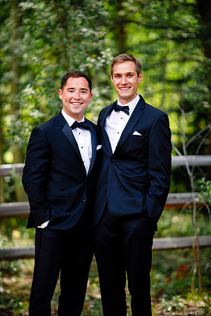 Nick_Lauren_Wdg-Group-32