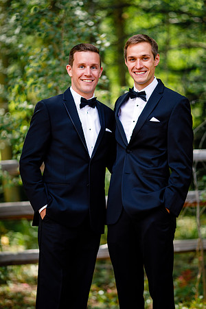 Nick_Lauren_Wdg-Group-15