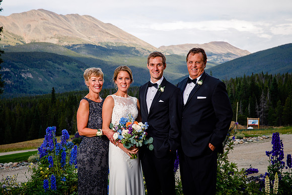 Nick_Lauren_Wdg-Group-158