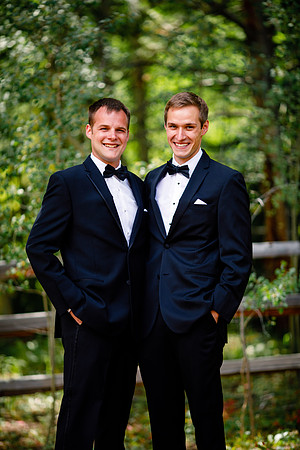 Nick_Lauren_Wdg-Group-10