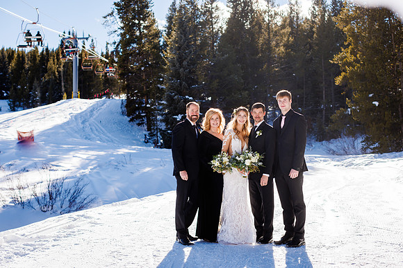 Latane_Liz_Wdg-Group-25