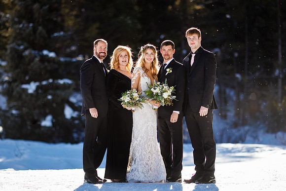 Latane_Liz_Wdg-Group-20