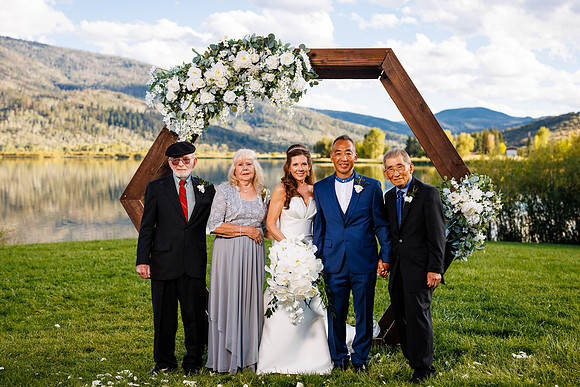 Lee_Kimberly_Wdg-Group-17