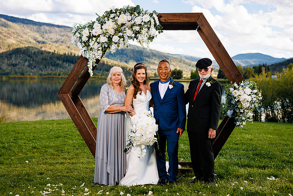 Lee_Kimberly_Wdg-Group-26