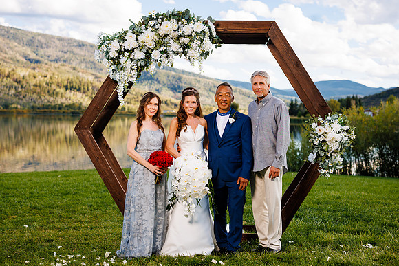 Lee_Kimberly_Wdg-Group-31