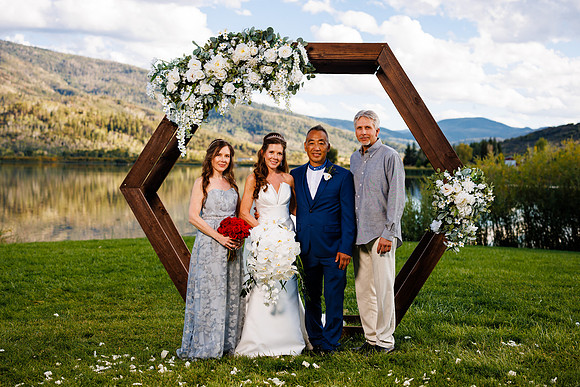 Lee_Kimberly_Wdg-Group-32
