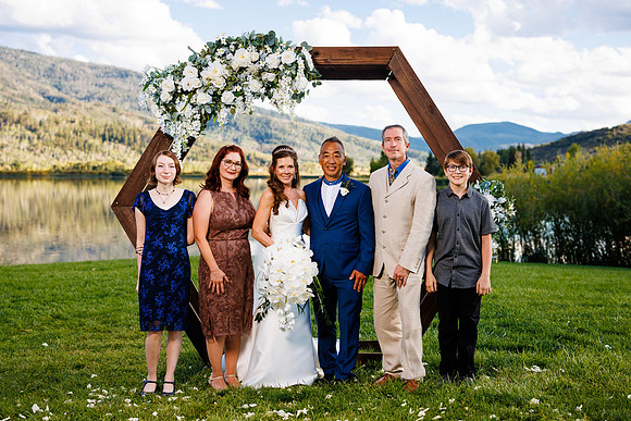 Lee_Kimberly_Wdg-Group-35