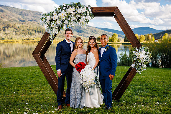 Lee_Kimberly_Wdg-Group-38