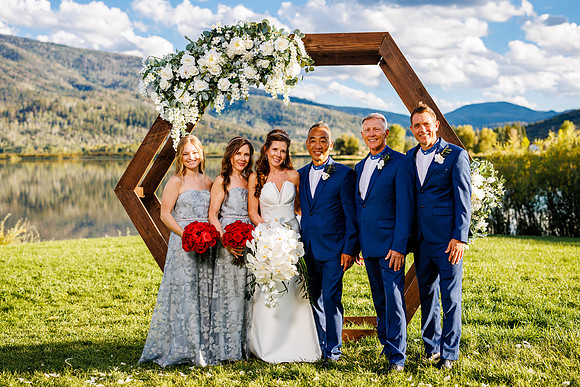 Lee_Kimberly_Wdg-Group-96