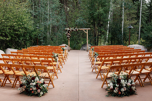 Gillespie-Photography_Alex-Caitlin_Vendors-34