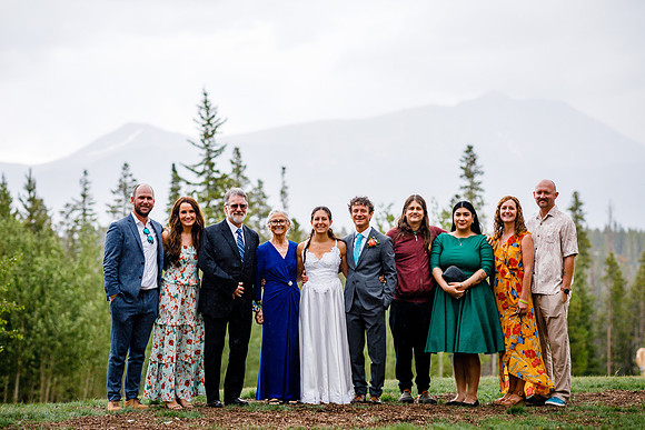 Peter_Marisa_Wdg-Group-87