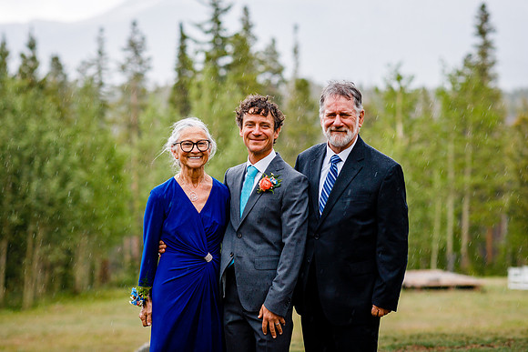 Peter_Marisa_Wdg-Group-115