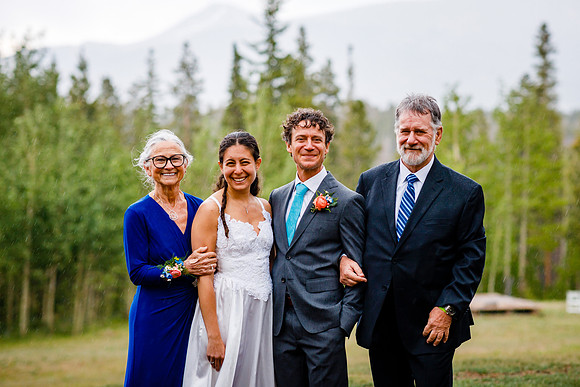 Peter_Marisa_Wdg-Group-111