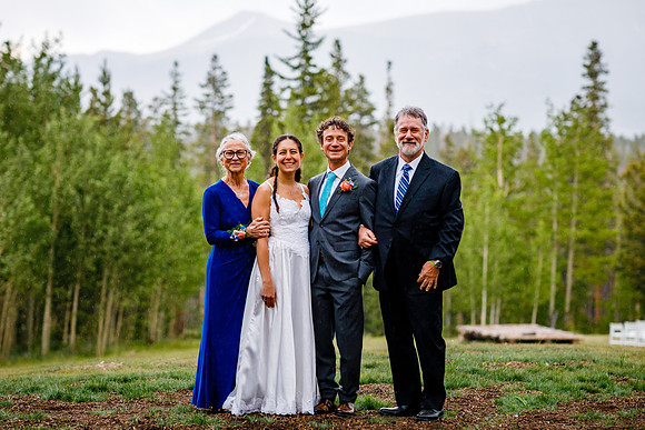 Peter_Marisa_Wdg-Group-105
