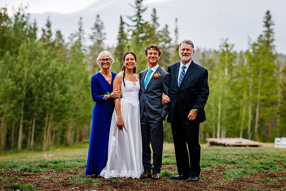 Peter_Marisa_Wdg-Group-103