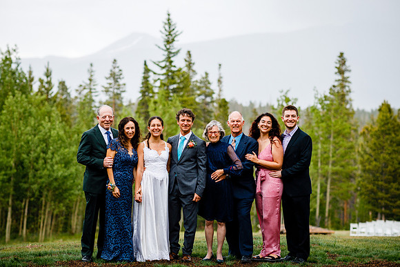 Peter_Marisa_Wdg-Group-125