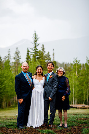 Peter_Marisa_Wdg-Group-135
