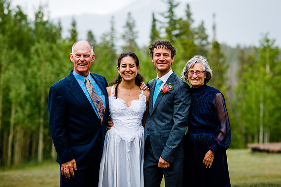 Peter_Marisa_Wdg-Group-137
