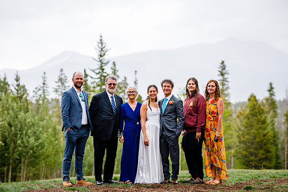 Peter_Marisa_Wdg-Group-96