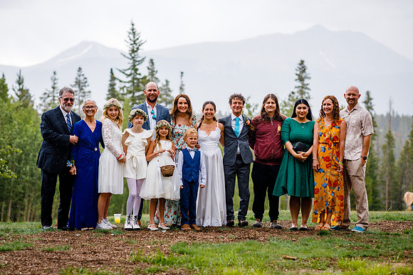 Peter_Marisa_Wdg-Group-86