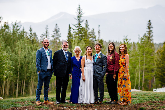 Peter_Marisa_Wdg-Group-99