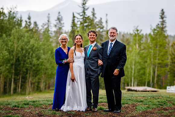 Peter_Marisa_Wdg-Group-102