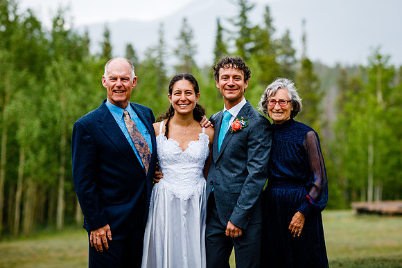 Peter_Marisa_Wdg-Group-138