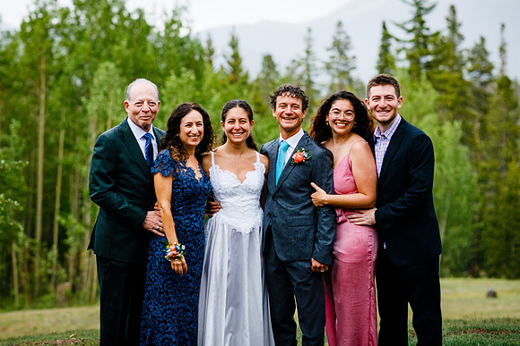 Peter_Marisa_Wdg-Group-144