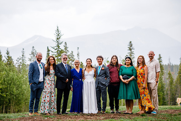 Peter_Marisa_Wdg-Group-90