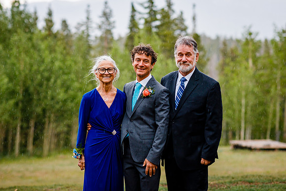 Peter_Marisa_Wdg-Group-117