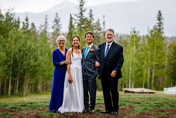 Peter_Marisa_Wdg-Group-101