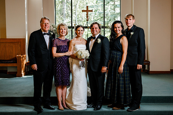 Julie_Garrett_Wdg-Group-137