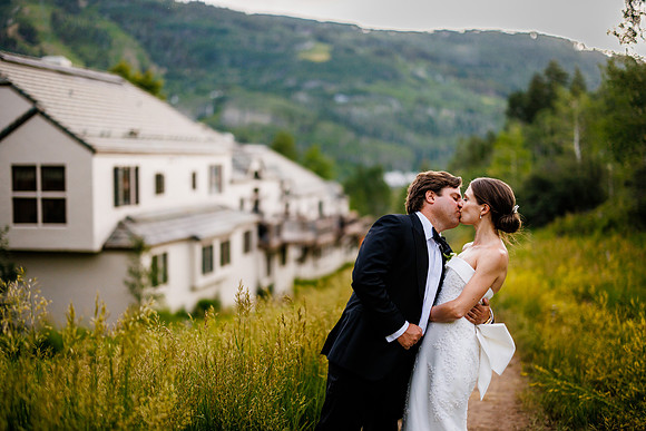 Garrett_Julie_Wdg-SneakPeek-8