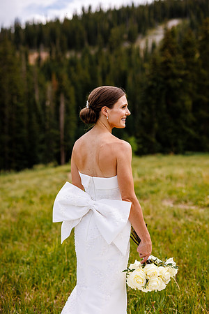 Garrett_Julie_Wdg-SneakPeek-3