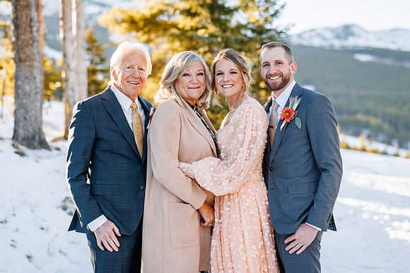 A&E-group-70