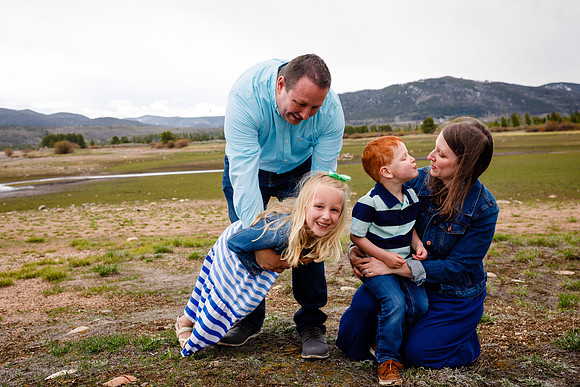 Estes_Family_Spring2019_Edited-95