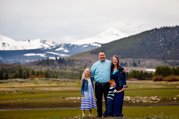 Estes_Family_Spring2019_Edited-87