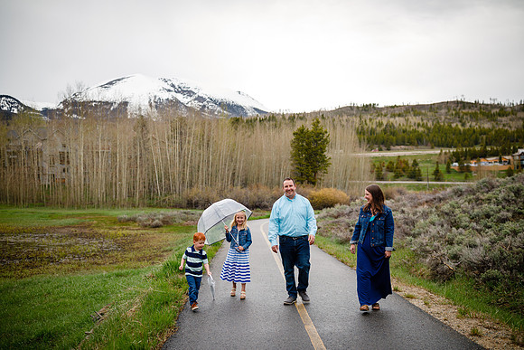 Estes_Family_Spring2019_Edited-46