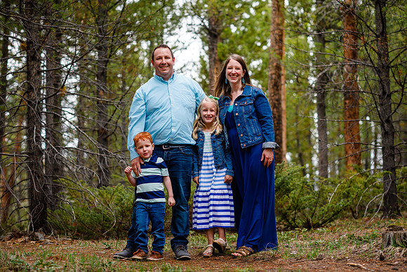Estes_Family_Spring2019_Edited-147